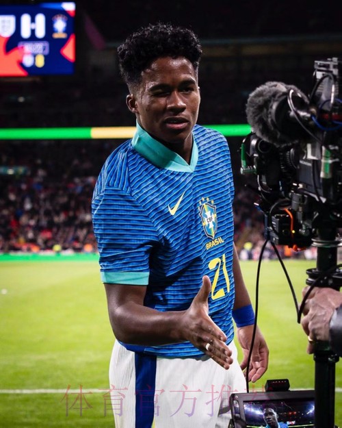 斩获第5冠!恩德里克:我专注于帕梅 未考虑皇马的事 斩获第5冠!恩德里克:我专注于帕梅 未考虑皇马的事